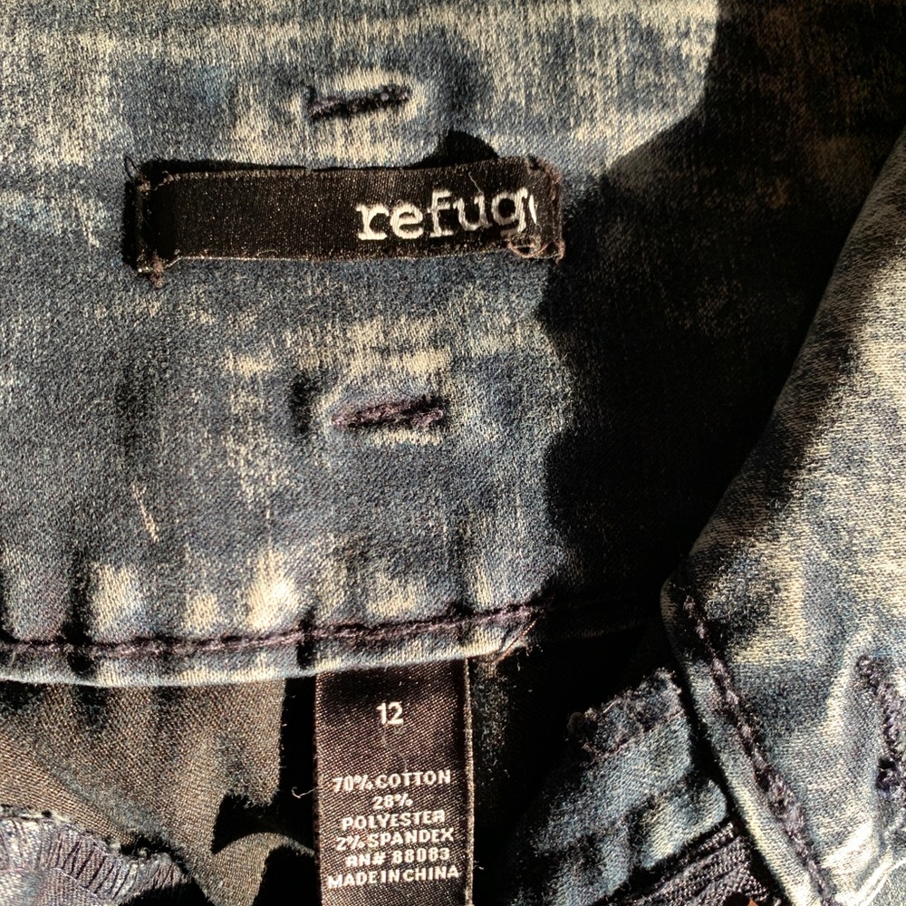 Refuge High Waisted Shorts Blue Denim Size 12 - Picture 8 of 12
